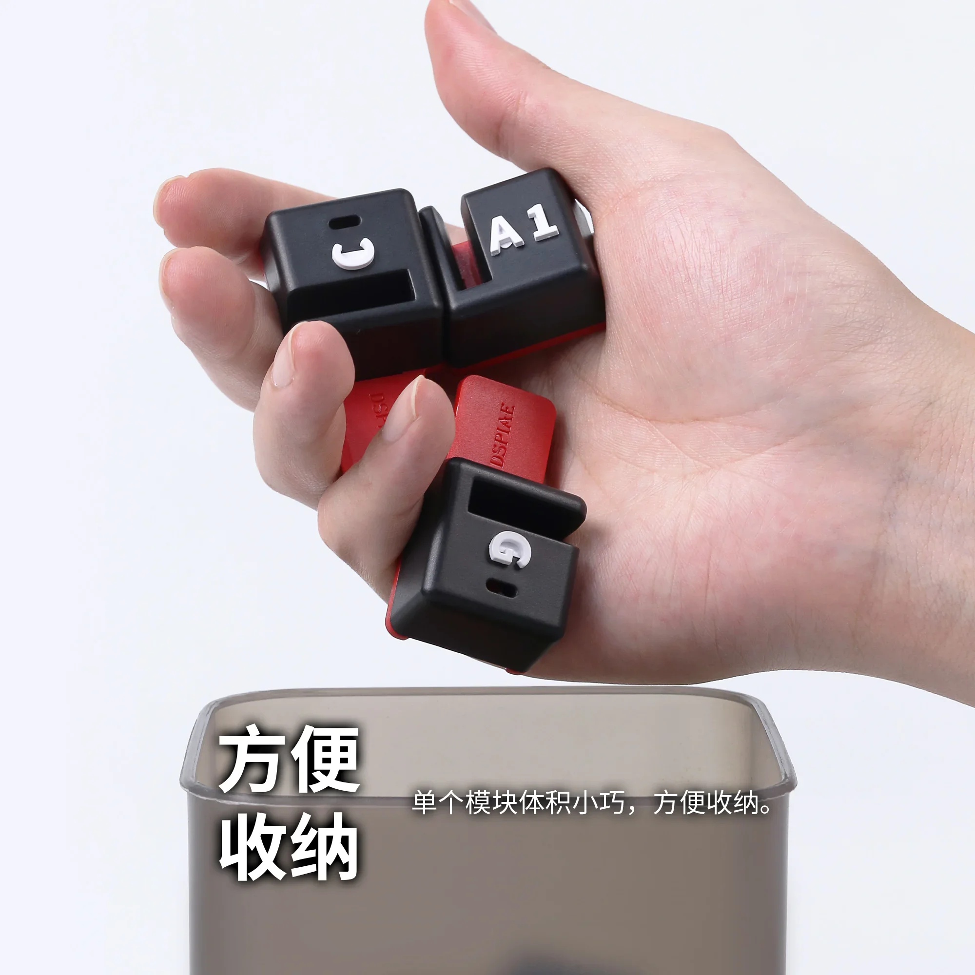 Dspiae PT-SR 簡単組み立てモデル パネルホルダー - Tech Accessories Holder のレビューと価格