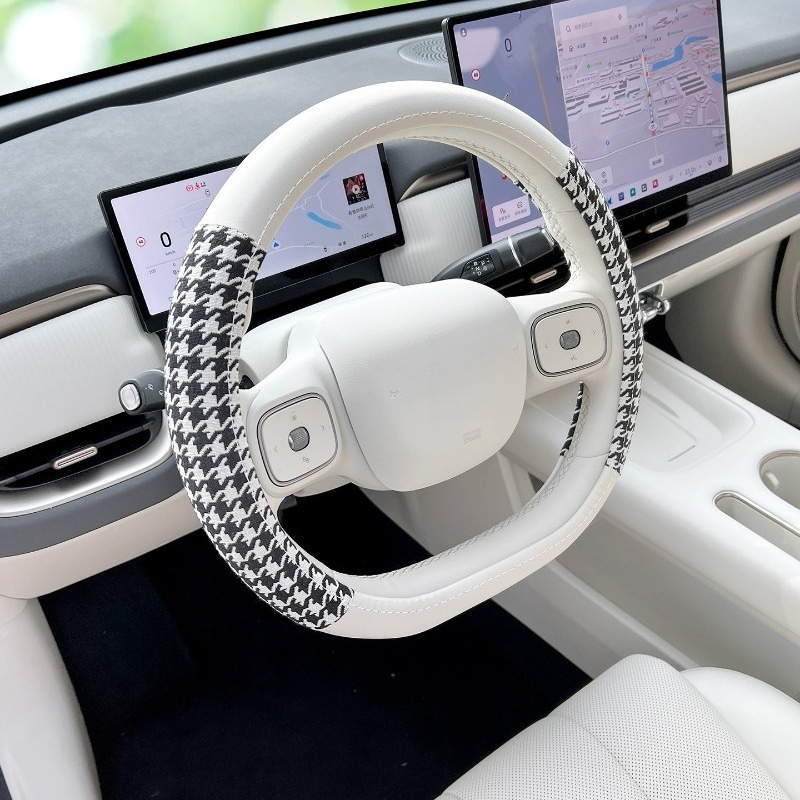 2026年式ORA 5に適合する超薄型滑り止めステアリングホ - Tech Car Accessories のレビューと価格