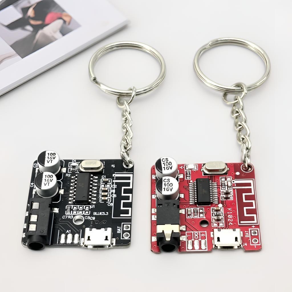 サイバーパンクスタイル回路基板キーホルダーレトロテック美学P - Tech Accessories Key のレビューと価格