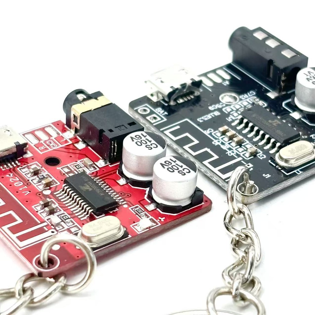 サイバーパンクスタイル回路基板キーホルダーレトロテック美学P - Tech Accessories Key のレビューと価格