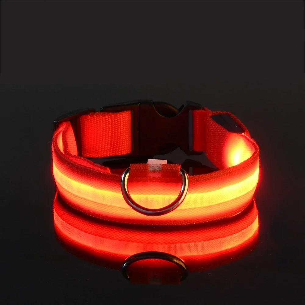 犬用首輪 ナイロン製 LEDナイトセーフティ フラッシュライ - Tech Dog Accessories のレビューと価格