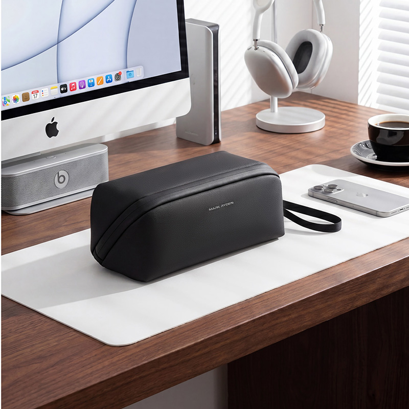 MARK RYDEN「TechPod」テックオーガナイザーバ - Tech Accessories Business のレビューと価格
